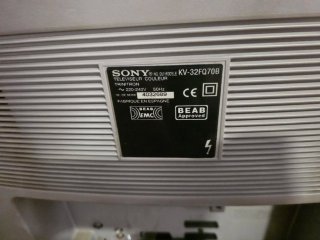 TV Sony Trinitron 32 CRT