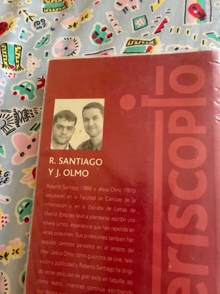 Libro prohibido tener 14 años