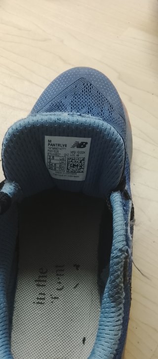 Zapatillas deportivas mujer y niño