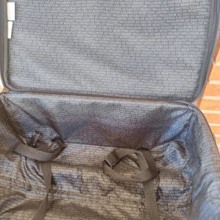 1Trolley Benetton Negro+1 de regalo