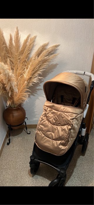 Cochecito bebé color champagne