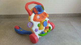 Andador Chicco 2 en 1 con actividades