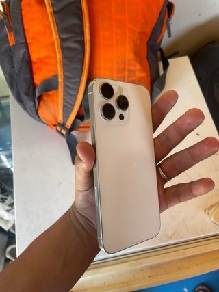 iPhone 16 Pro Max - blanco 256gb