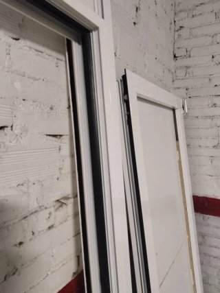 Puerta Balconera Aluminio Oscilobatiente