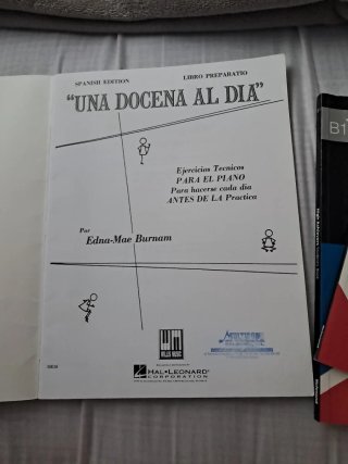Libro Piano Una Docena Al Dia Edna-Mae Burnam