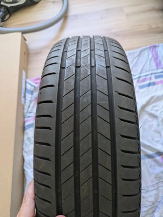 Neumático Bridgestone Turanza T005 185/65 R15 88H
