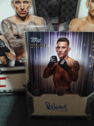 Topps UFC Esteban Ribovics Full Contact /299