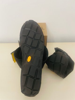Zapatillas Vibram Plegables Negras