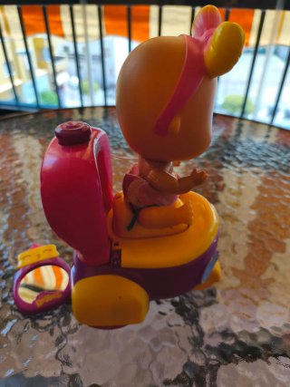 The Bellies Potty Car Famosa