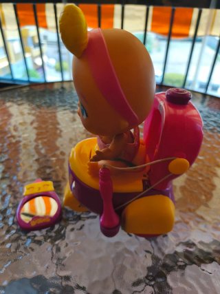The Bellies Potty Car Famosa