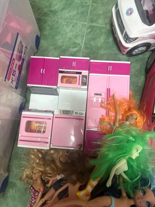 Barbie Accesorios y Muñecas