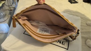 Pochette Le Pandorine out of office
