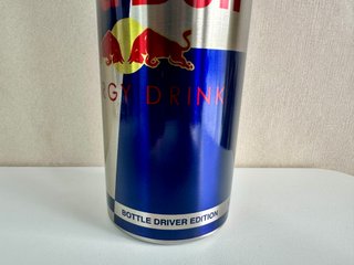 Termo Red Bull Driver Edition 20oz