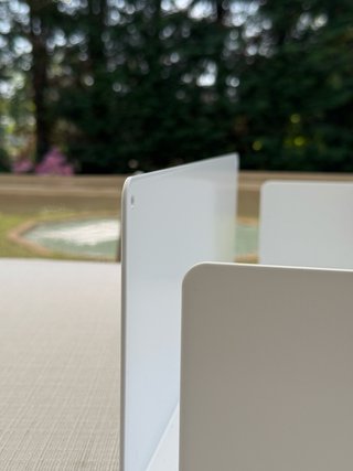Mensole di design in ferro.