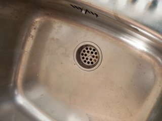 Fregadero de 1 seno con grifo