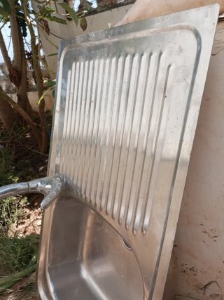 Fregadero de 1 seno con grifo