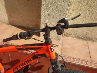Bicicleta Naranja BTWIN para Reparar