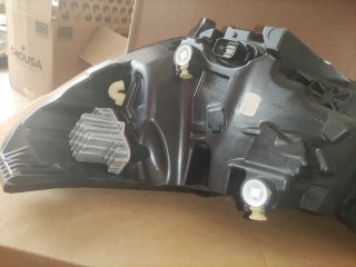 Faro Izquierdo Ford Focus ST MK4.5 del año 2023.
