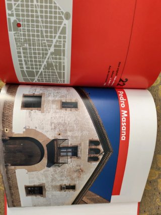 3 libros arquitectura urbana història Barcelona