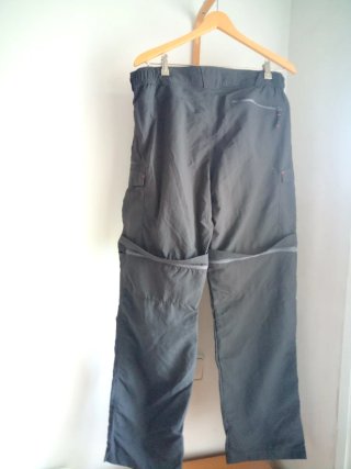 Pantalones de senderismo Quechua grises convertibl