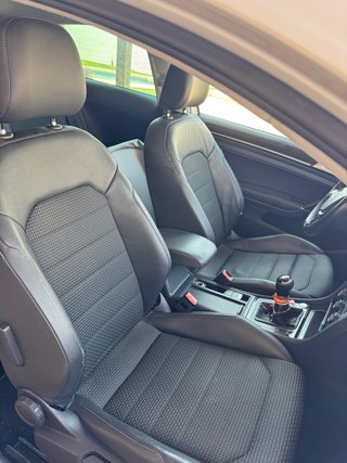 Volkswagen Golf VII SPORT 1.4 TSI