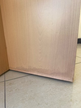 Mesa cristal 70x70 patas cruz deterioradas