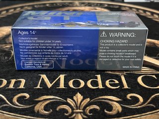 RB VCARB 01 #22 Yuki Tsunoda MINI GT 1/64