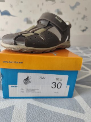 Sandalias niño Barritos beige y marrón Talla 30