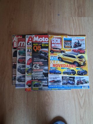 Lote de revistas de coches en buen estado