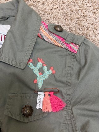 Chaqueta militar chipie bordada