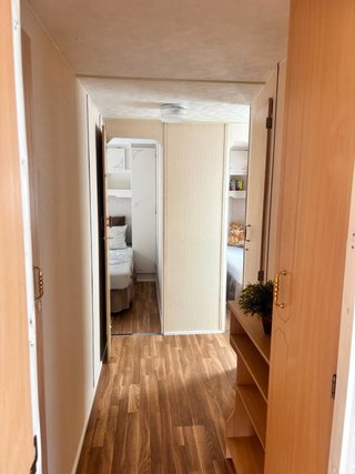 Casa móvil 3 habitaciones suelo nuevo laminado