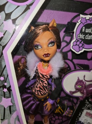 Clawdeen Wolf Monster High NRFB 2009