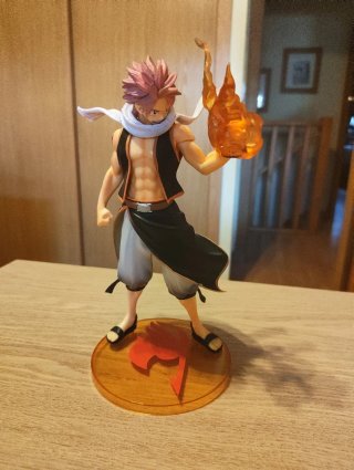 Figura Natsu Dragneel 21cm + Soporte