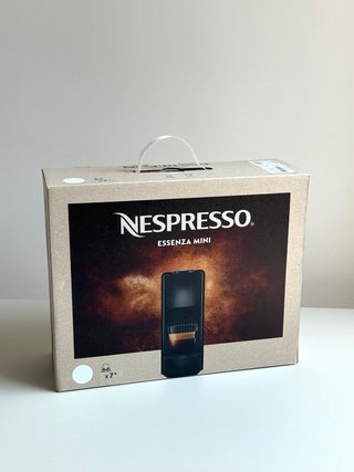 Cafetera Nespresso Essenza Mini Blanca