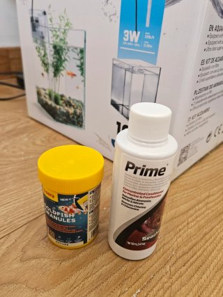 Kit Acuario Nobleza 10L con Filtro y Luz