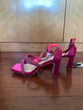 Tacones Lola Casademunt Rosa