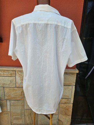 Camisa blanca de manga corta XL