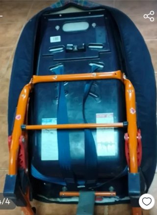 Sillita bebé coche a cuadros