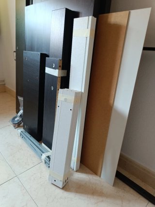 Escritorio Ikea MICKE 142cm + Módulo Estantería