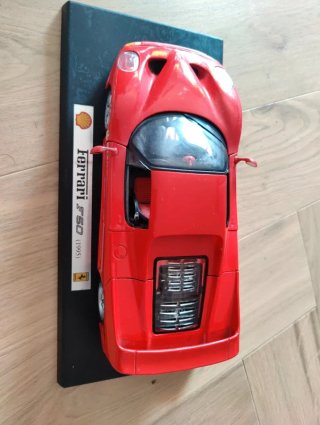 Ferrari F50 1:18