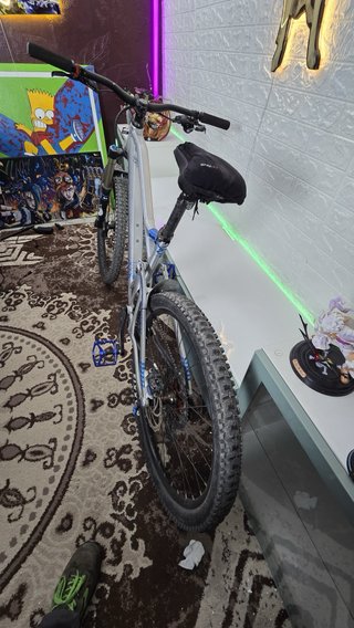 Mondraker Foxy XR aliminio Enduro Bike mtb