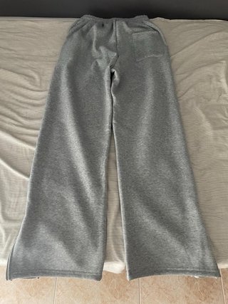 Pantalón chándal viral TikTok gris