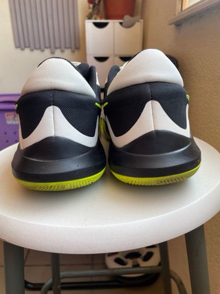 Nike G.T. Cut Academy Negro/Verde NEGOCIABLE