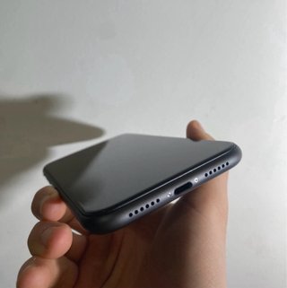 iPhone 11 Negro 95% Salud de bateria