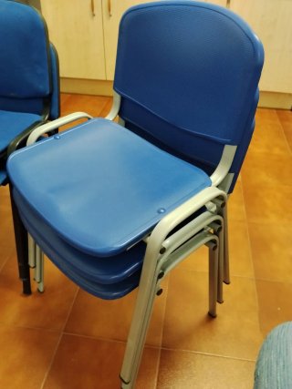 5 Sillas Apilables Oficina Azul/Gris