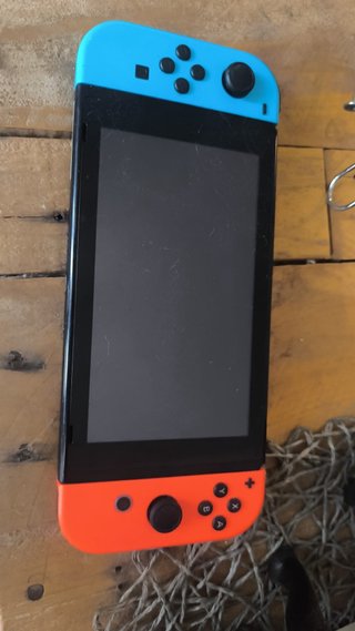 Nintendo Switch Azul y Naranja