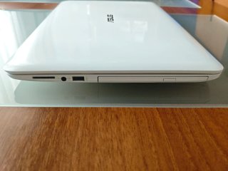 Portátil Asus Blanco con cargador