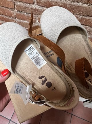 Sandalias Niña talla 26