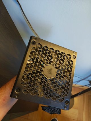 Corsair RM750 Alimentatore GUASTO