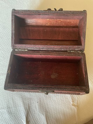 Caja pequeña decorativa estilo cesta